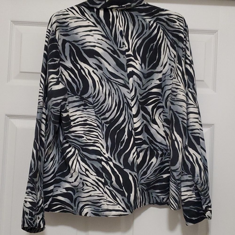 ❣️CB Casual button down jacket - image 2